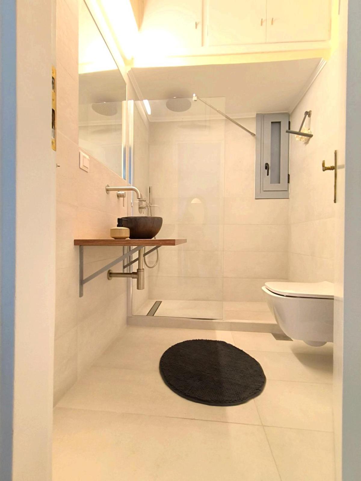 Stylish Artistic Flat With View, Three Min To Metro Apartment Athens Exterior photo